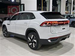 ڤۆڵکسواگن ئەتڵەس کرۆس سپۆرت